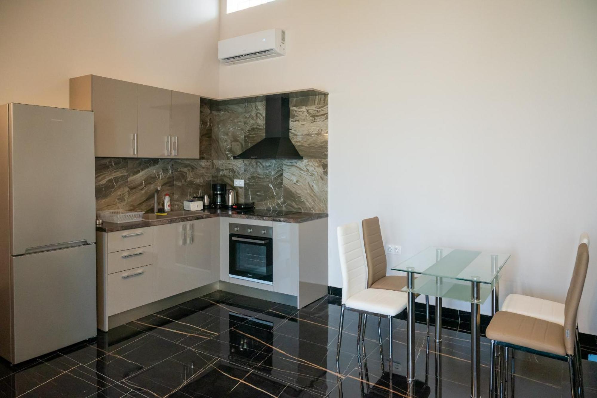 Paradise Apartments Artemida Zewnętrze zdjęcie
